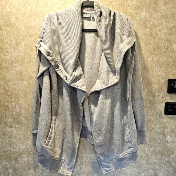 Athleta Wrappers Delight Heathered Grey Sweatshirt Jacket - Picture 3 of 8